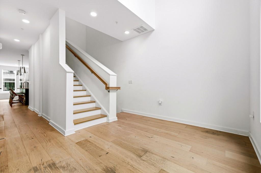 395 Pratt Drive 804