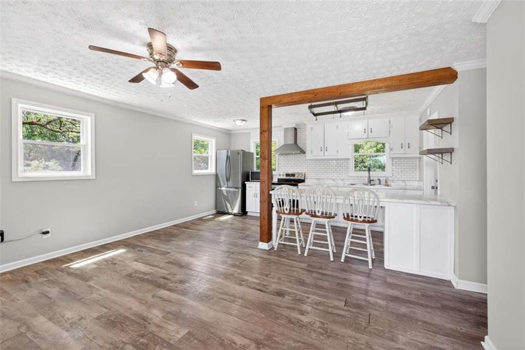 3696 Crabapple Hollow Road