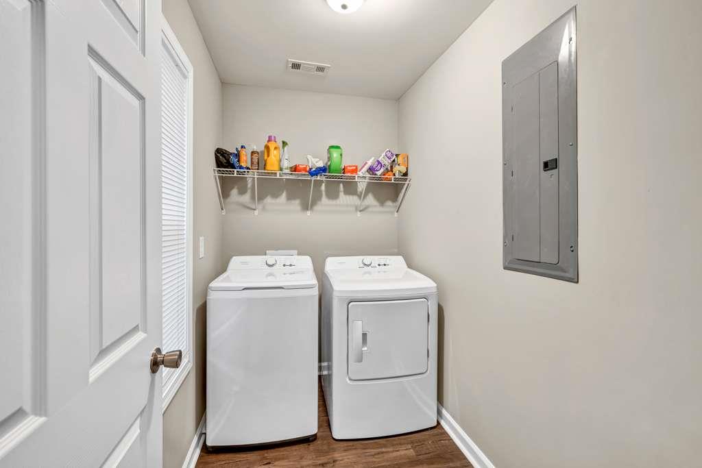 214 Walton Street, Loganville, Georgia image 16