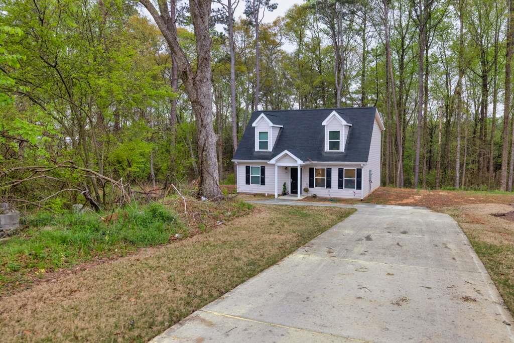 214 Walton Street, Loganville, Georgia image 3