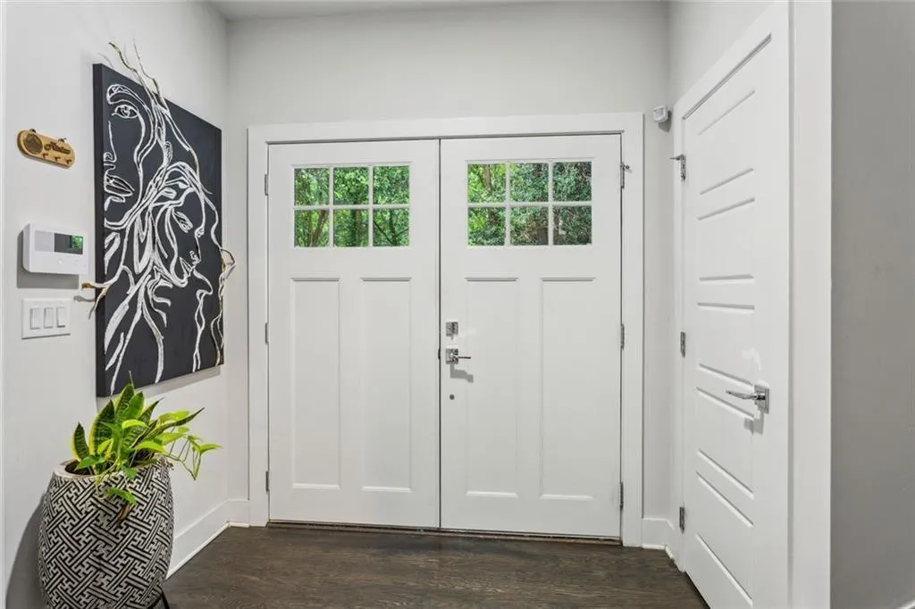 Atlanta, Georgia 30309, United States, 4 Bedrooms Bedrooms, ,4 BathroomsBathrooms,Residential,Active,159010