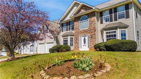 Homes For Sale - 5944 Duren Meadows Drive<br/> Lithonia, GA 30058