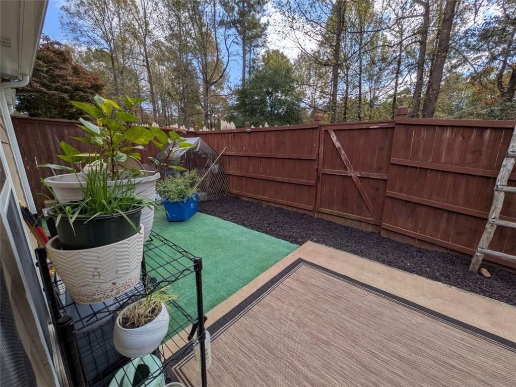 1257 Gates Circle SE