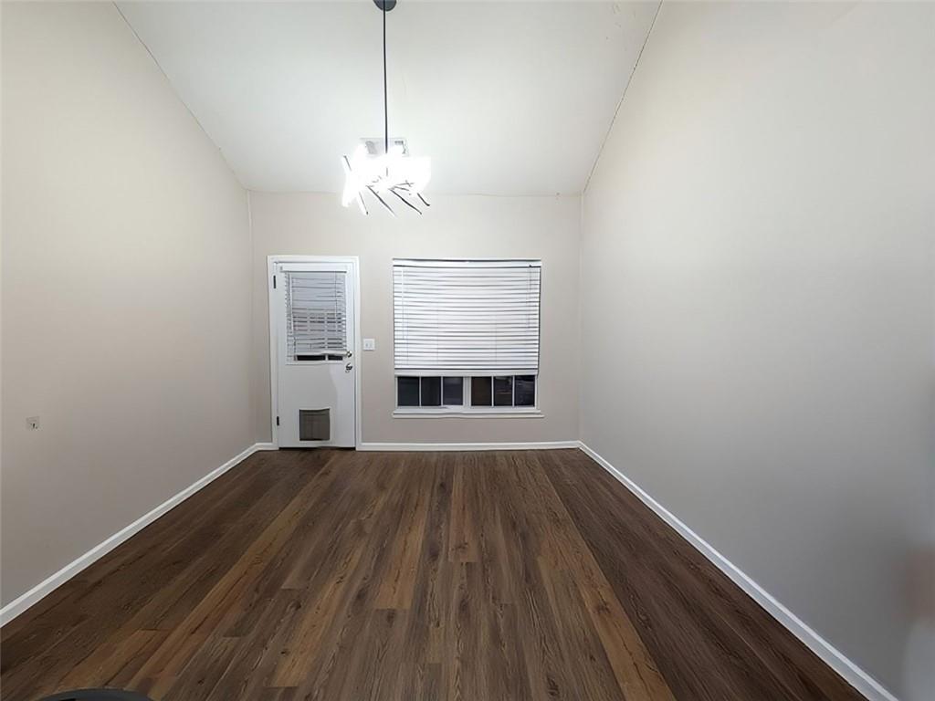 1257 Gates Circle SE