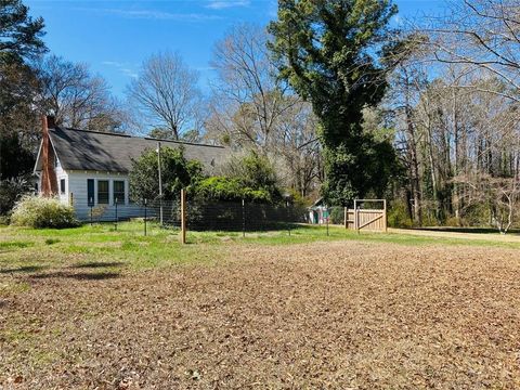 A home in Lithia Springs