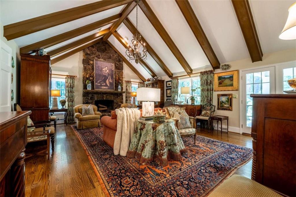 1 River Valley CT
