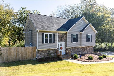 A home in Cartersville