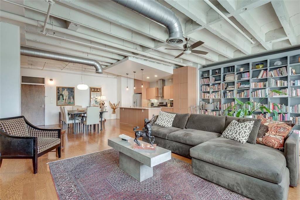 805 PEACHTREE Street NE 401