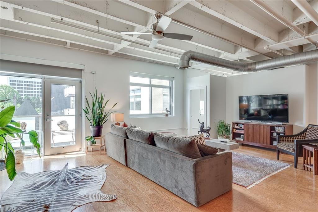 805 PEACHTREE Street NE 401