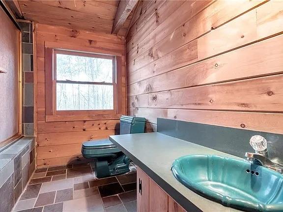 NA - Residential Lease