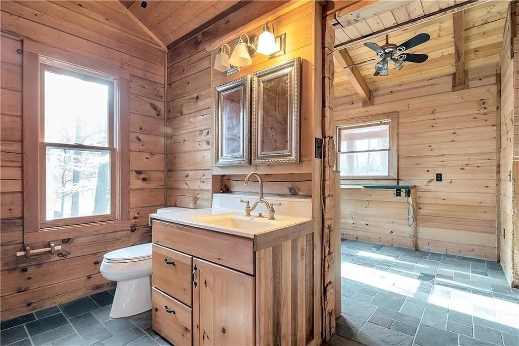 NA - Residential Lease