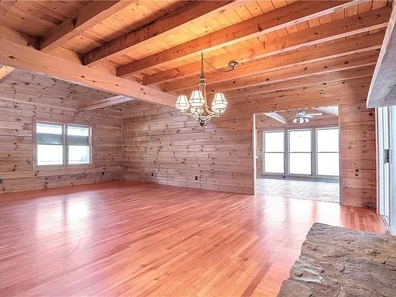 NA - Residential Lease