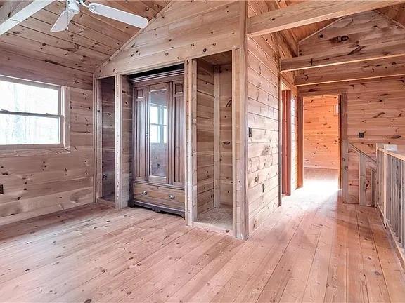 NA - Residential Lease