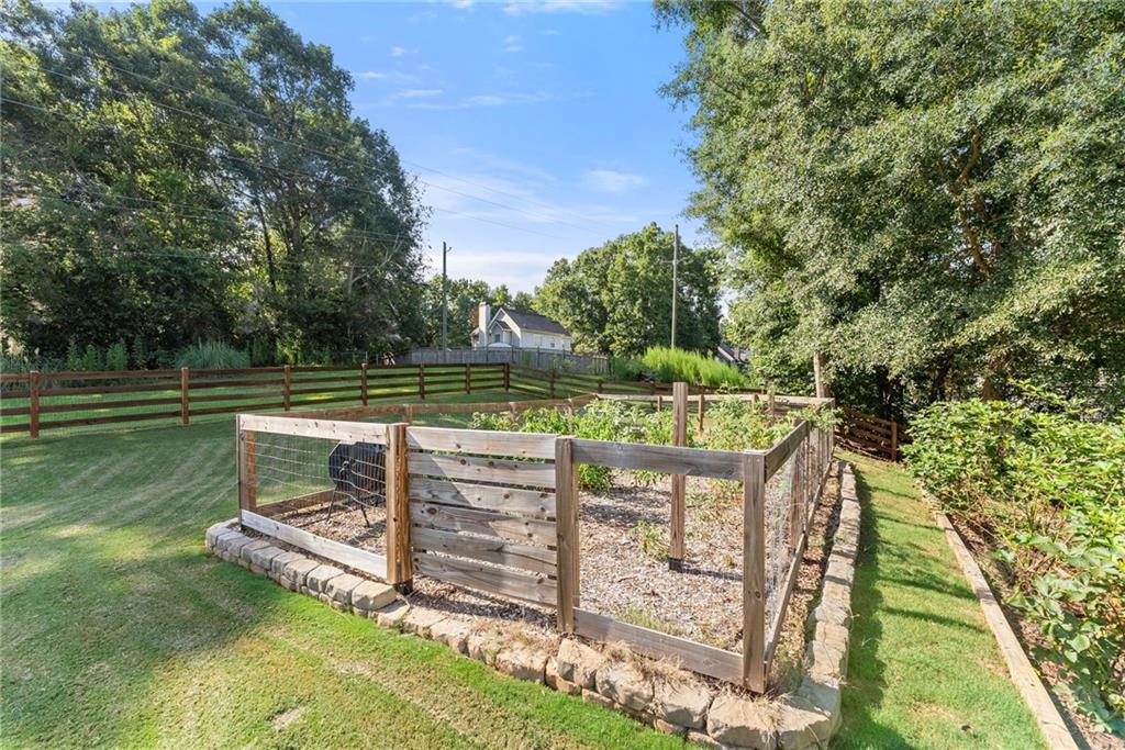 4001 Catawba Ridge