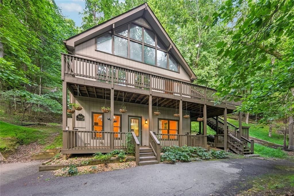 810 Little Pine Mountain Road