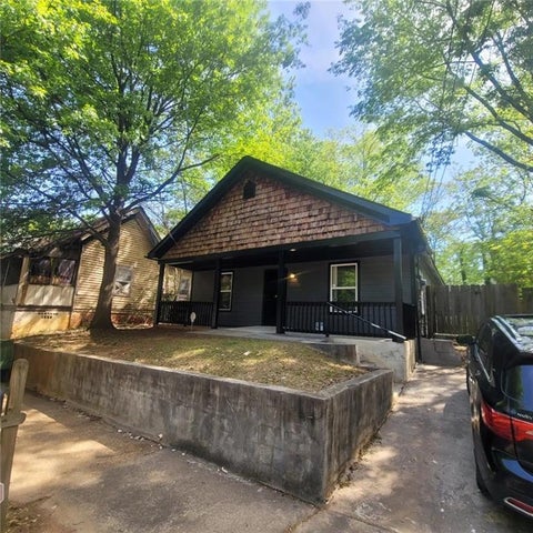 Homes For Sale - 904 Smith Street<br/> Atlanta, GA 30310