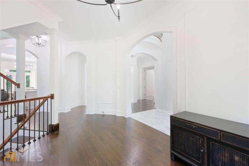 1605 Lockridge Drive
