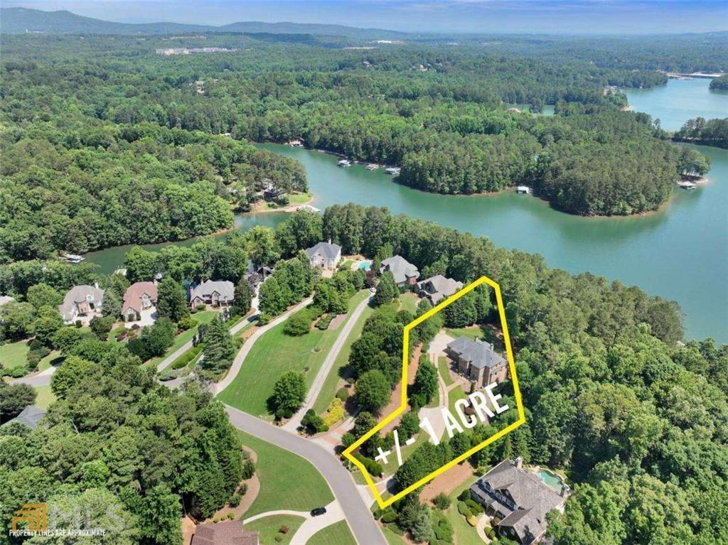 1605 Lockridge Drive