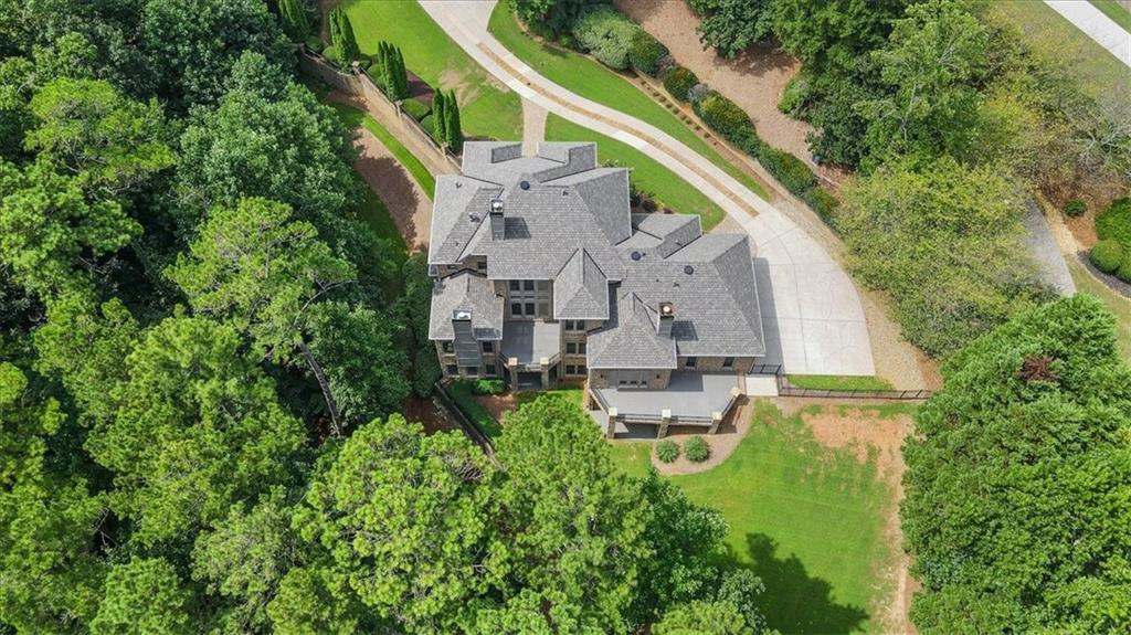 1605 Lockridge Drive