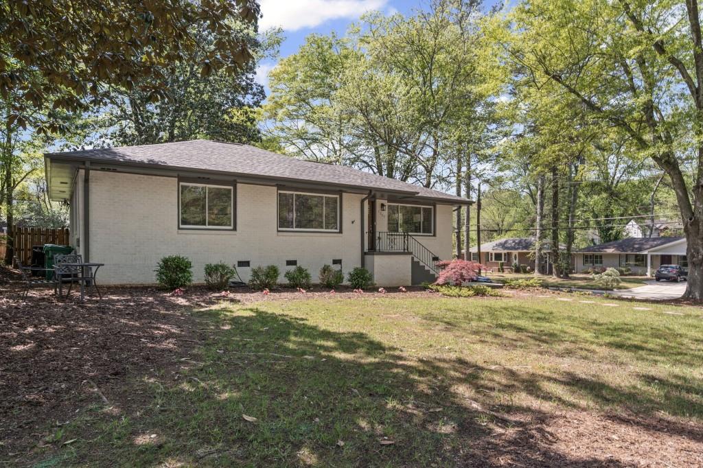 1089 Greenleaf Road SE