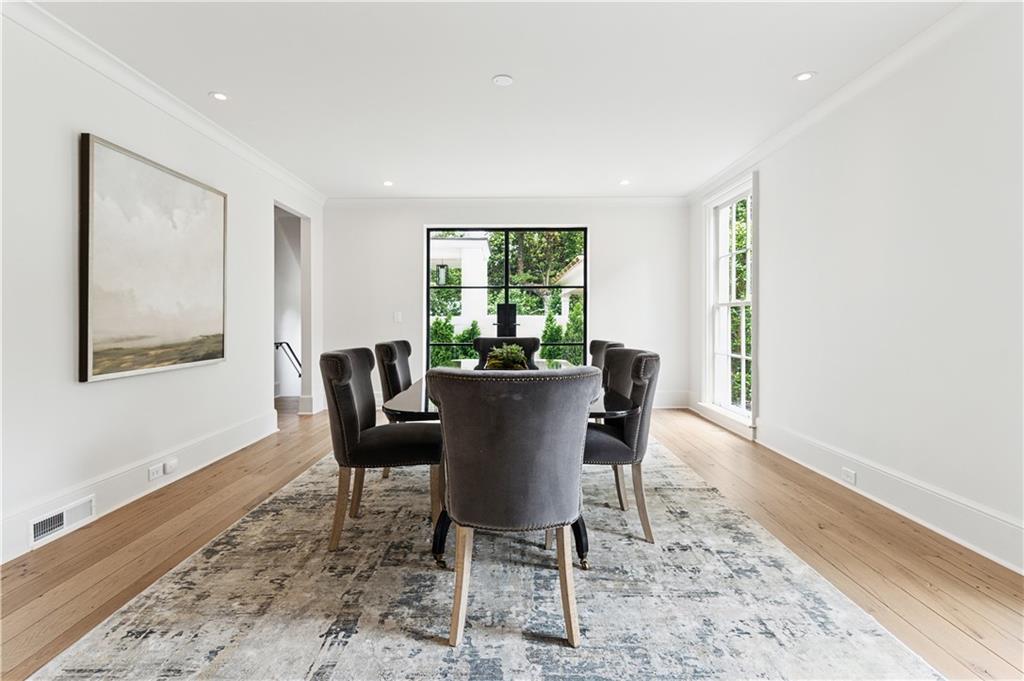 Tuxedo Park - Residential