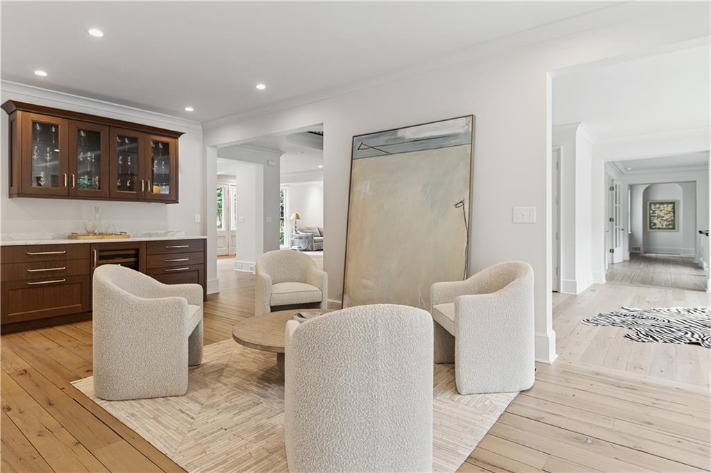 Tuxedo Park - Residential