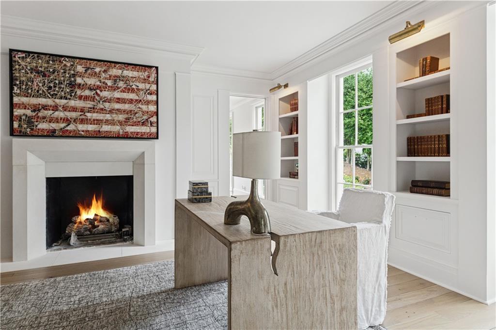 Tuxedo Park - Residential