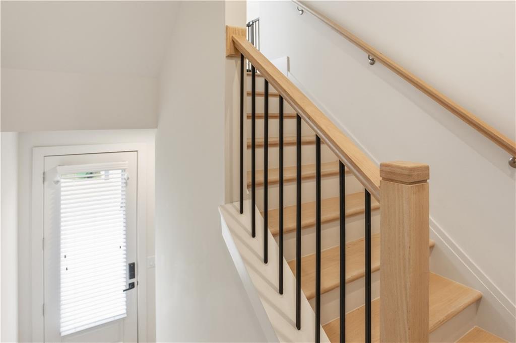 1171 State Street NW Unit #B