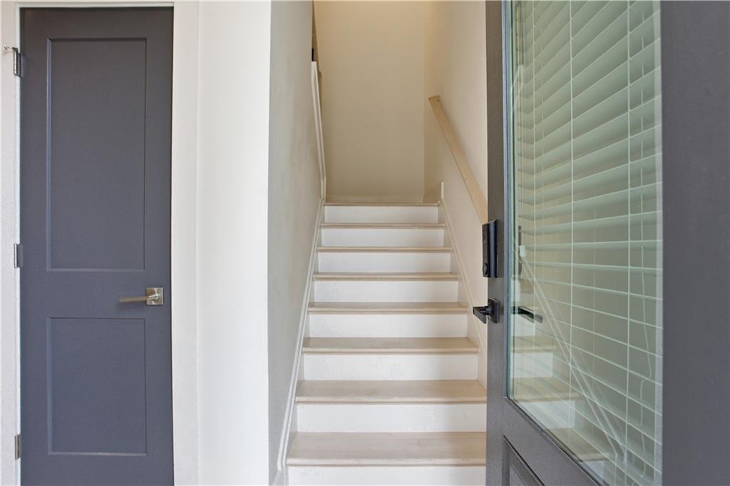 1171 State Street NW Unit #B