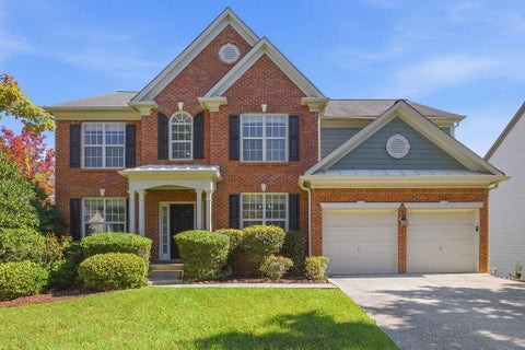Homes For Sale - 147 Crystal Downs Way<br/> Suwanee, GA 30024