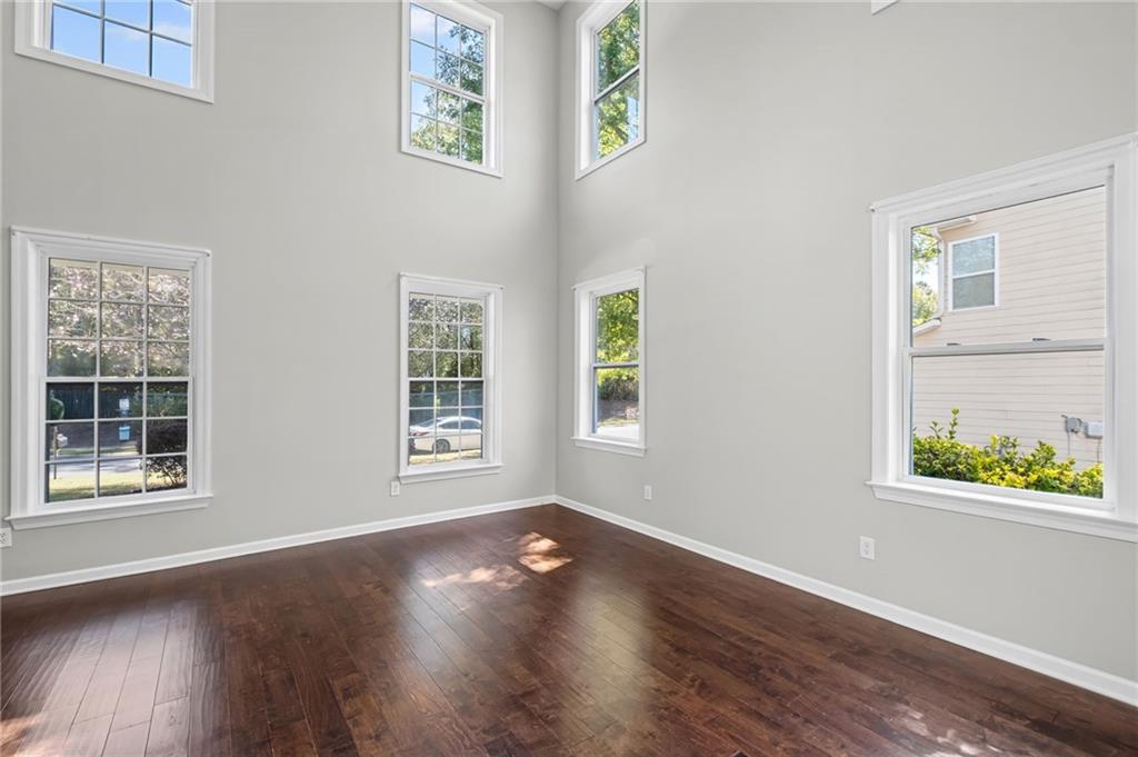 Manor at Mill Creek - Residential