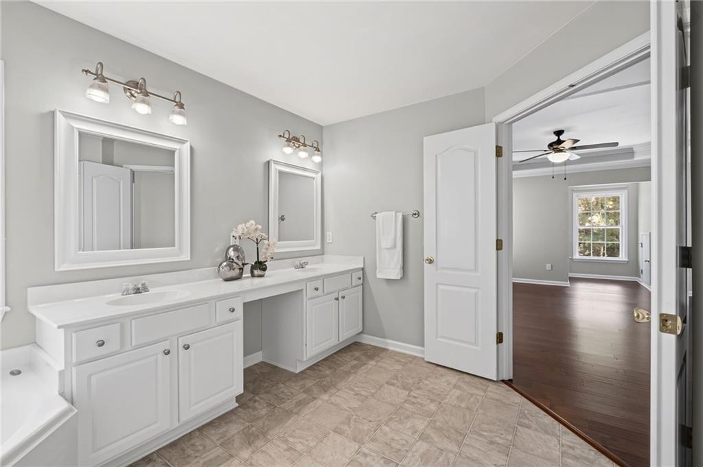 Manor at Mill Creek - Residential