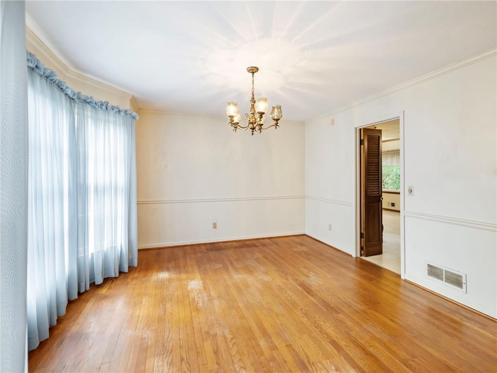 654 Grove Parkway SE