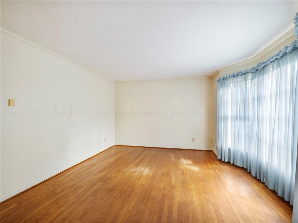 654 Grove Parkway SE