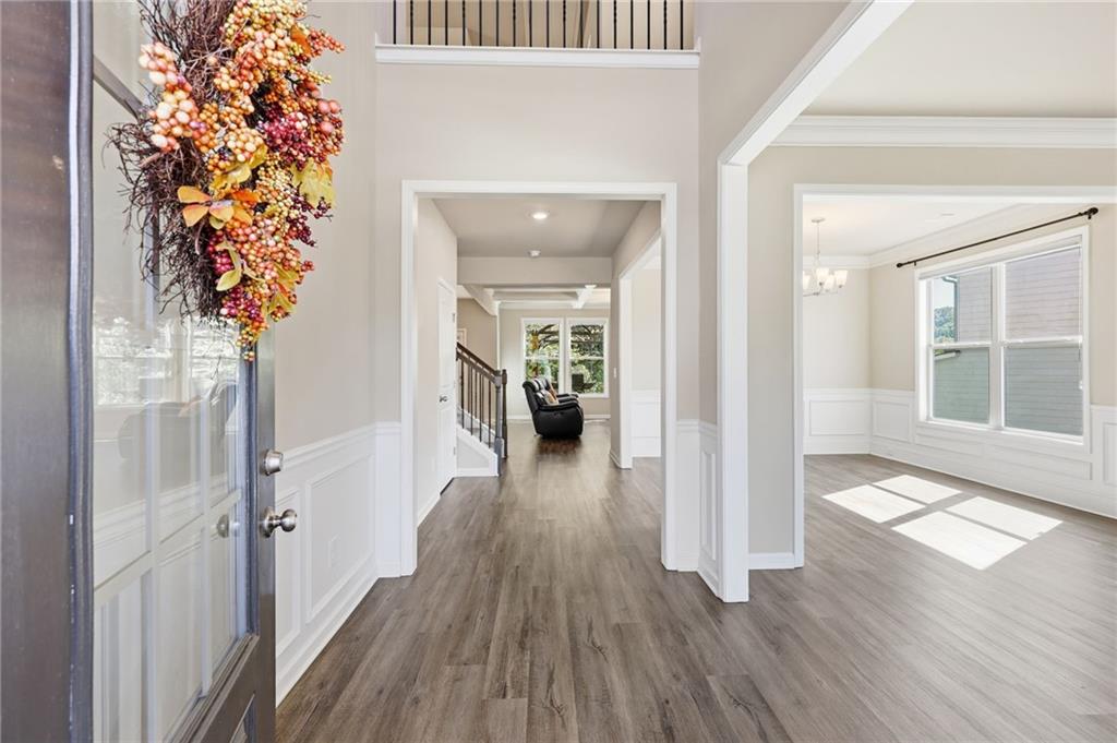 3247 Hawthorne Path