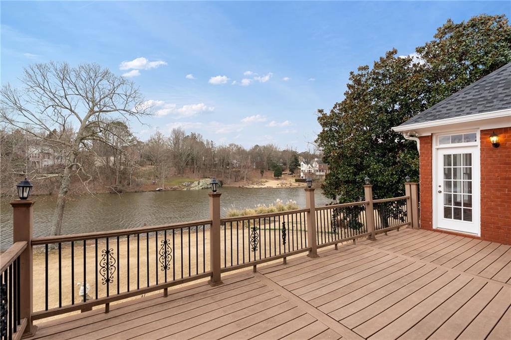 426 Lakestone Drive, Suwanee, Georgia image 50