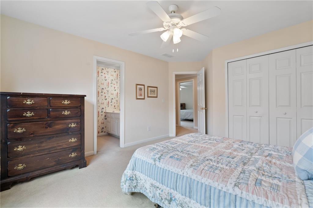 426 Lakestone Drive, Suwanee, Georgia image 40