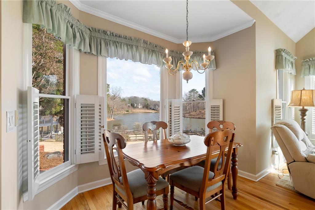 426 Lakestone Drive, Suwanee, Georgia image 17