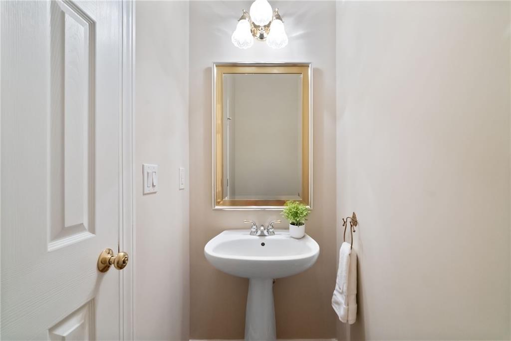 426 Lakestone Drive, Suwanee, Georgia image 29