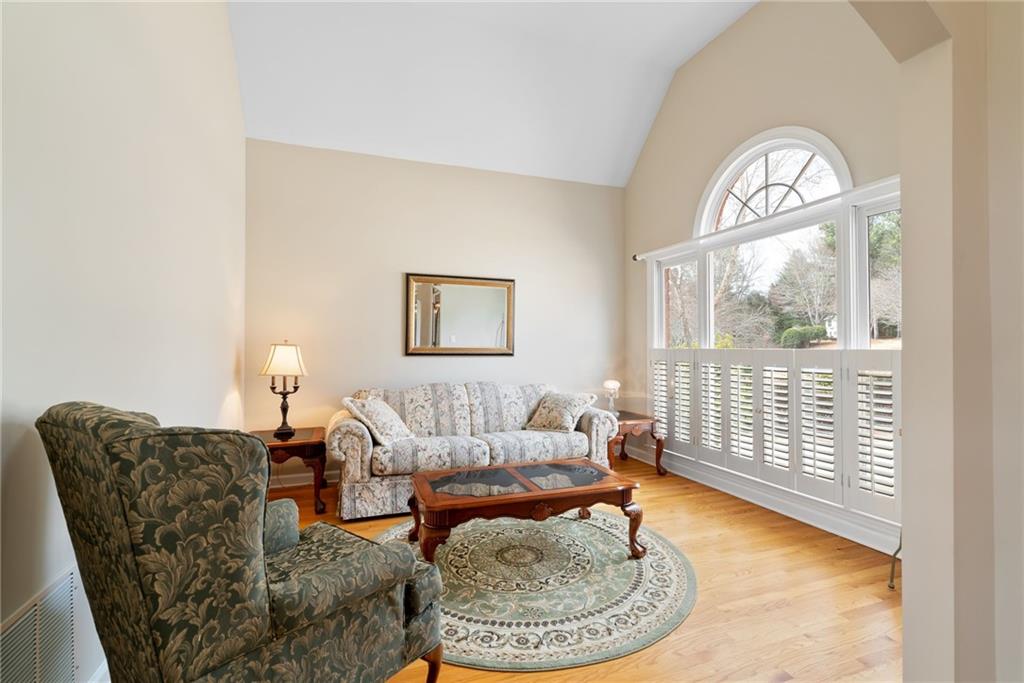 426 Lakestone Drive, Suwanee, Georgia image 15