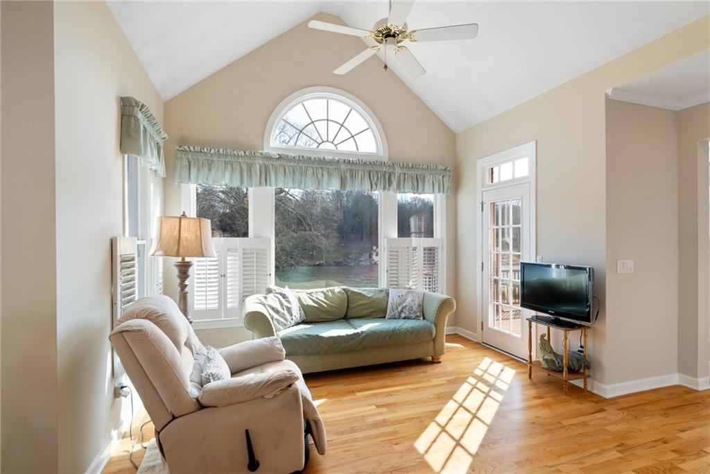 426 Lakestone Drive, Suwanee, Georgia image 31
