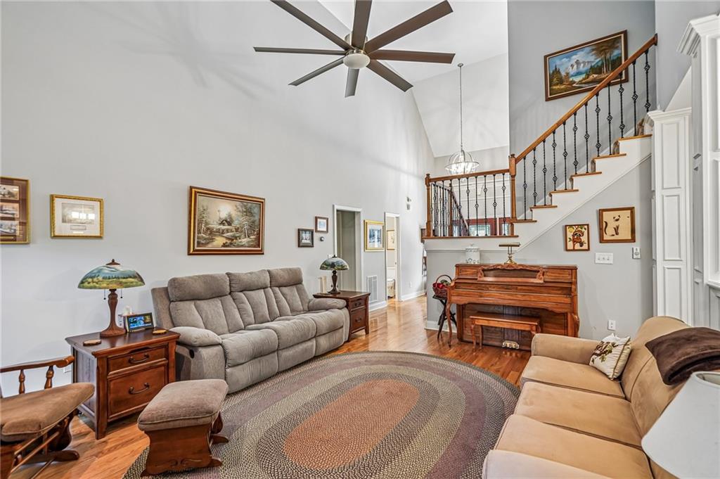 5448 Speckled Wood Lane