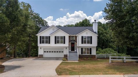 250 CEDAR HOLLOW Drive Talmo GA 30575