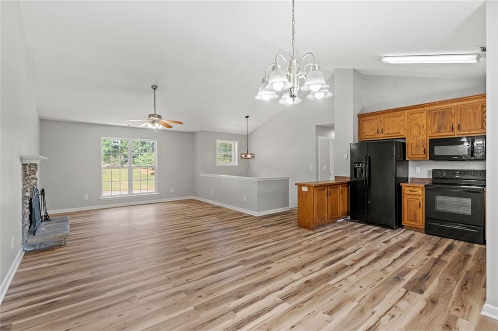 250 CEDAR HOLLOW Drive