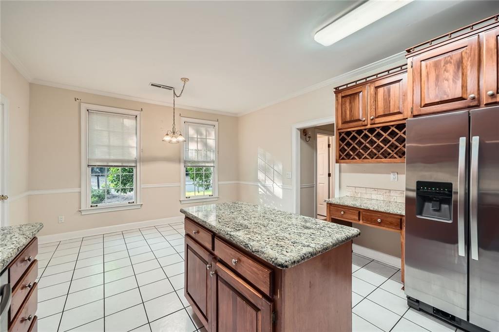 7155 Roswell Road 58