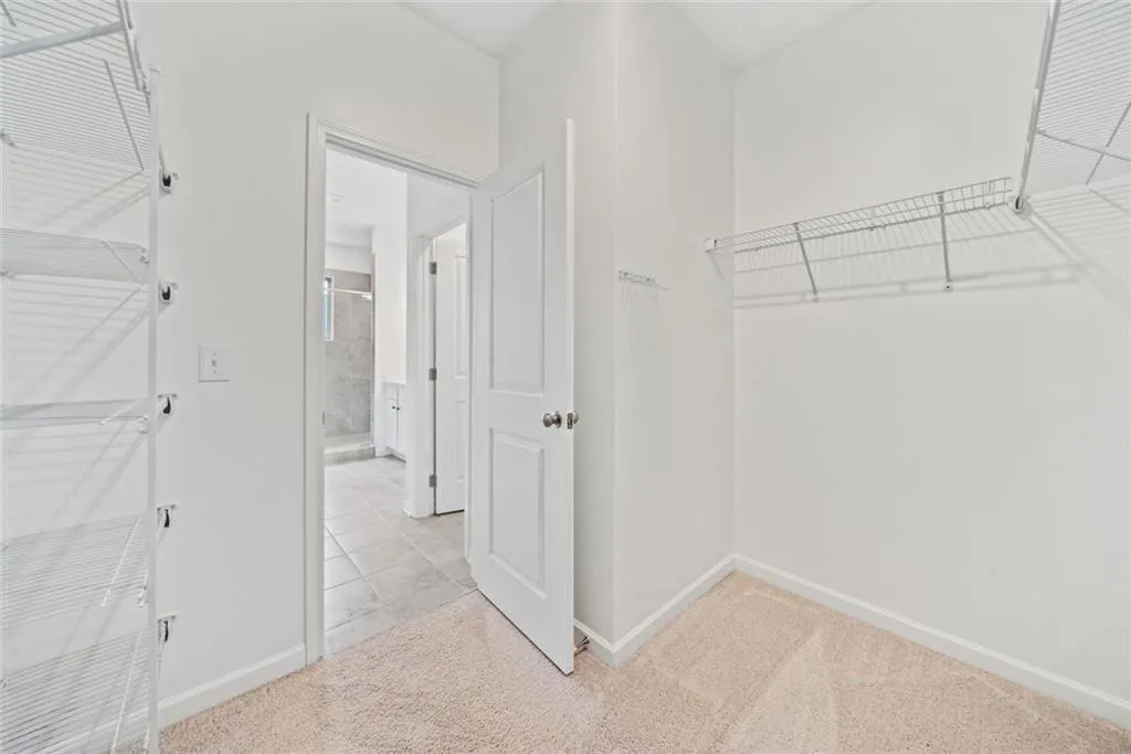 Doraville, Georgia 30360, United States, 4 Bedrooms Bedrooms, ,4 BathroomsBathrooms,Residential,Active,146917