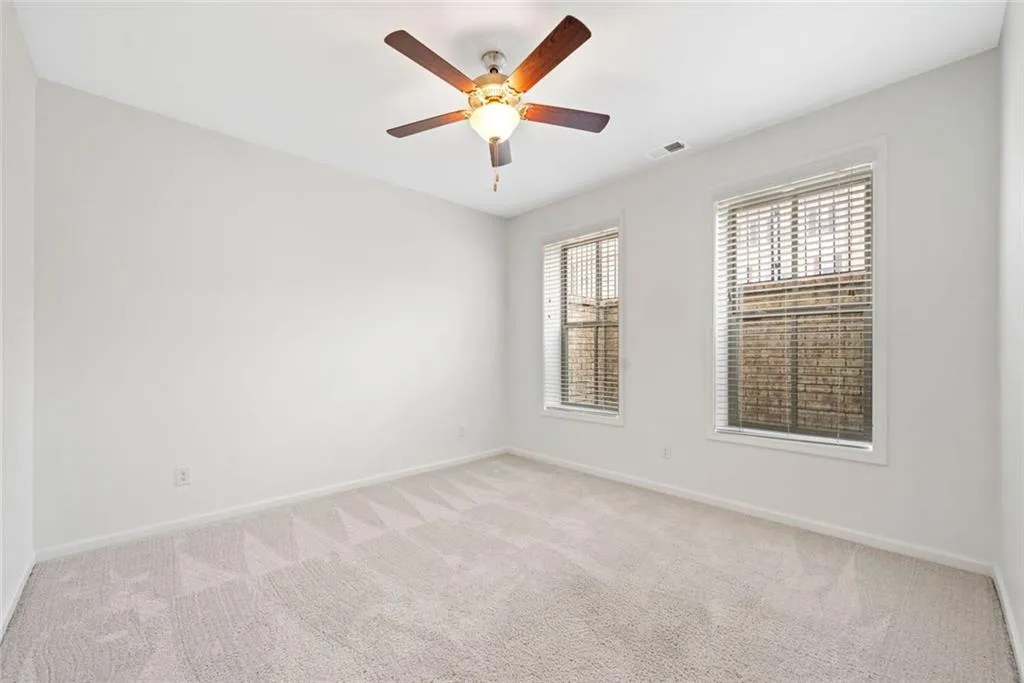 Doraville, Georgia 30360, United States, 4 Bedrooms Bedrooms, ,4 BathroomsBathrooms,Residential,Active,146917