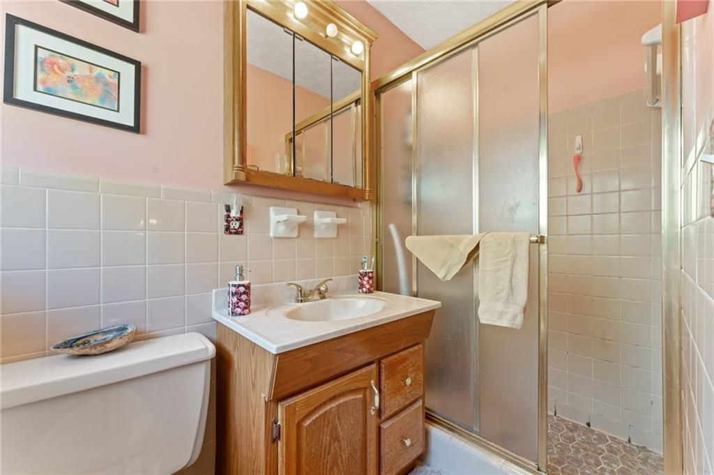 2062 Cezar Drive, Kennesaw, Georgia image 13