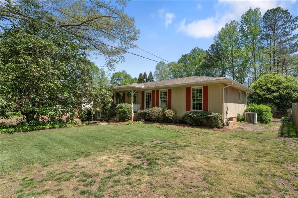 2062 Cezar Drive, Kennesaw, Georgia image 3