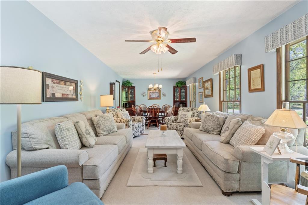 2062 Cezar Drive, Kennesaw, Georgia image 6